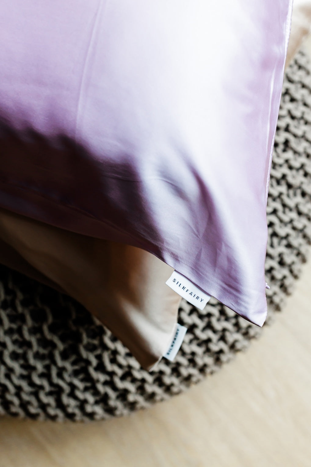 Lilac Zippered Silk Pillowcase