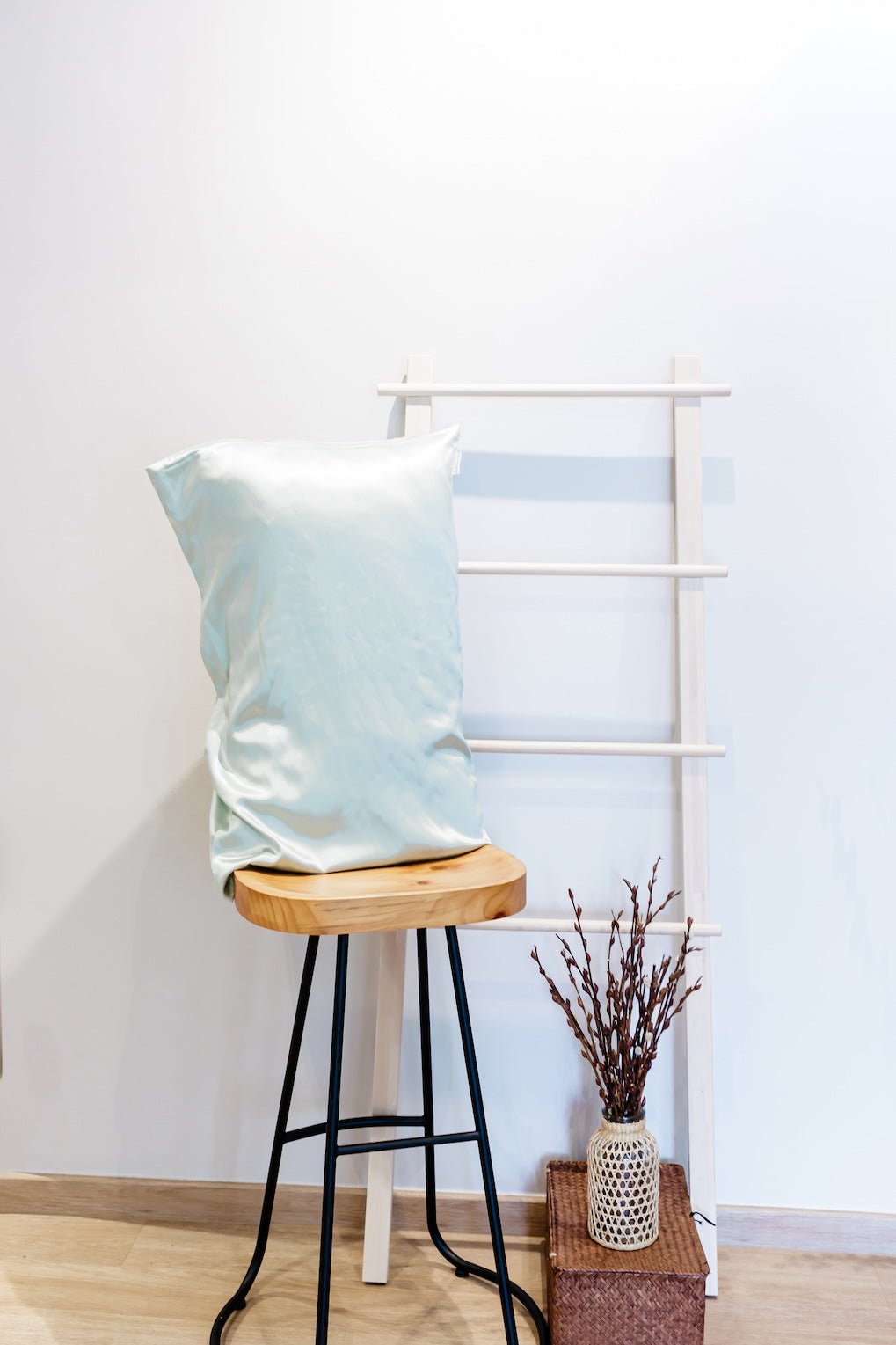 Sage Green Zippered Silk Pillowcase