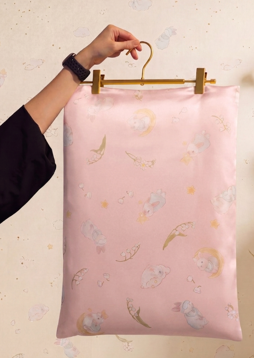 Pawsome Mat: Silk Mat For Pets